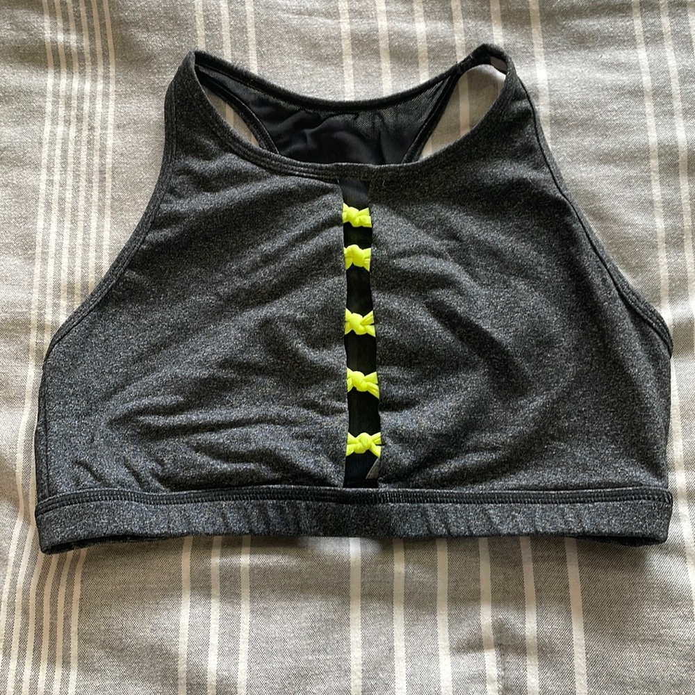 Born Primitive Knotted Up sports bra in size Large